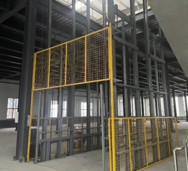 七坊镇请详细介绍一下货梯安装在室外的维护方法